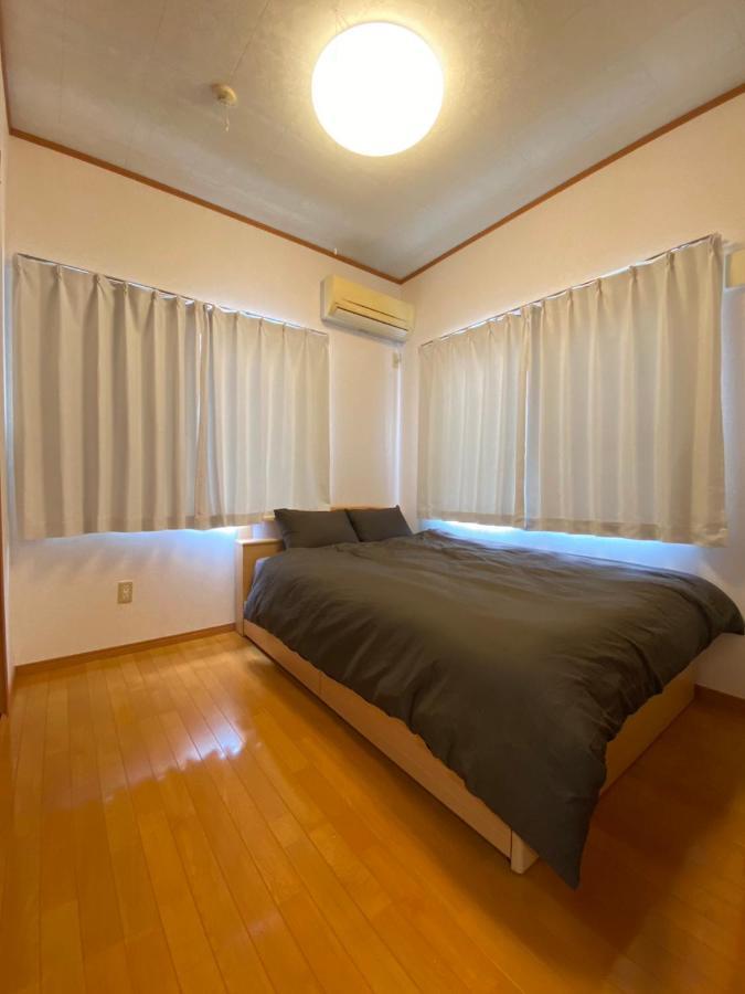 Villa いえろーはうす à Okinawa Extérieur photo