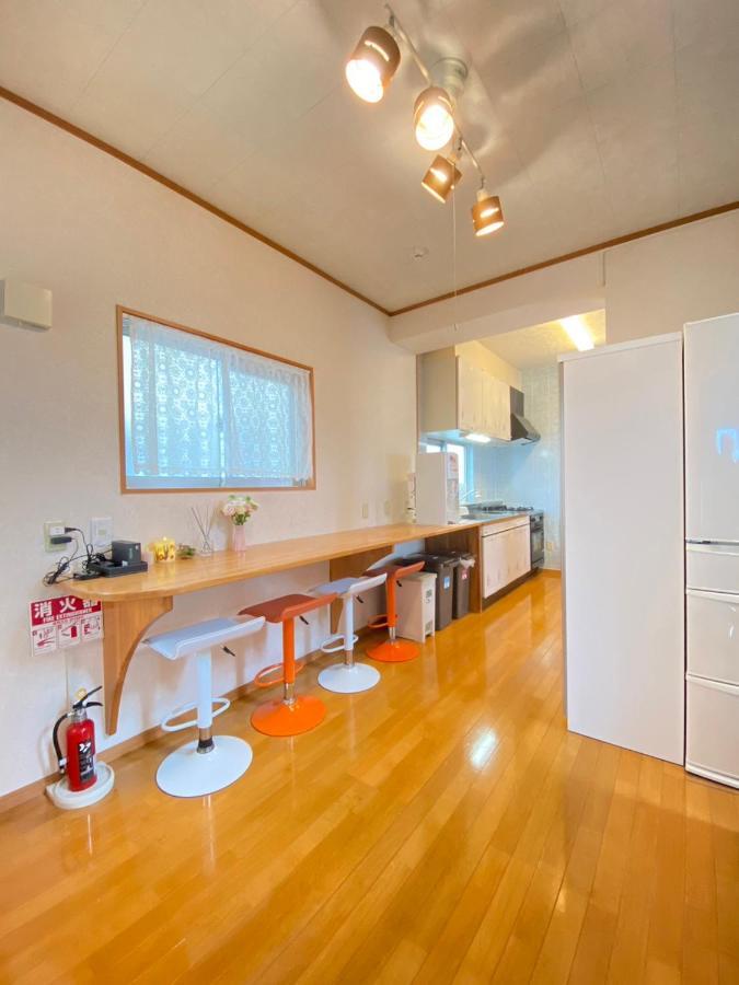 Villa いえろーはうす à Okinawa Extérieur photo